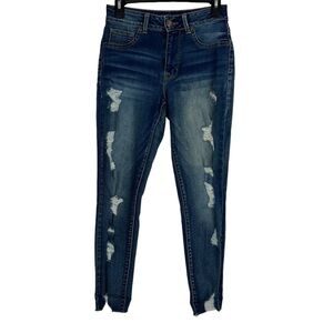 MAURICES Women’s High-Rise Blue Jeans Sz Small Short Distressed Ripped Stretch